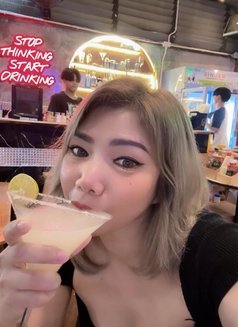 Seon-Ah Super cute-horny Thai GFE. - puta in Bangkok Photo 16 of 19