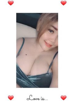 Septi - escort in Hyderabad Photo 1 of 3