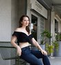 Sera - escort in Mumbai Photo 4 of 10