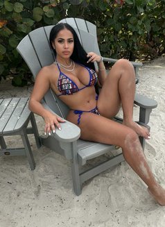 Serah - escort in Riyadh Photo 3 of 4