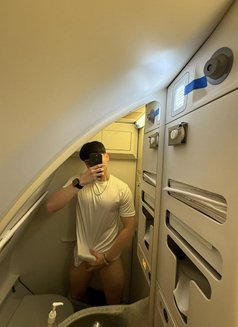 🇷🇸Serbian Twink William Available Now - Male escort in Riyadh Photo 17 of 17