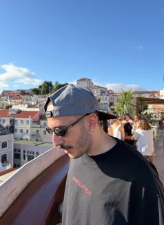 Serci - masseur in Lisbon Photo 5 of 5