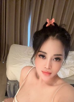 Seren - escort in Dammam Photo 2 of 5
