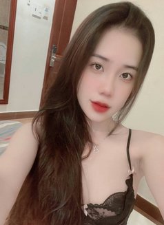 Serena - escort in Mumbai Photo 5 of 5