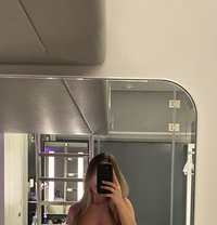 Serena - escort in Singapore