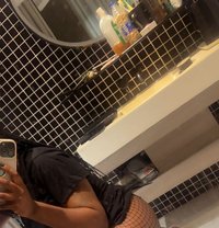 Serena - escort in Yiwu