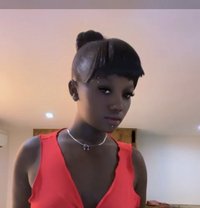 Serena Miles - puta in Bangkok