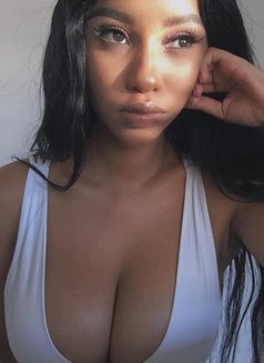 SERENA NEW ARRIVAL - puta in Ahmedabad Photo 6 of 10