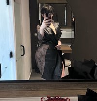 Serena - Transsexual escort in Şalālah