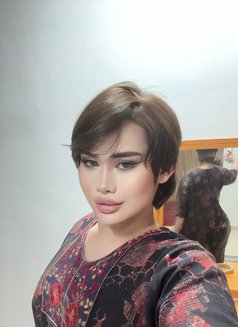 Serena - Transsexual escort in Şalālah Photo 6 of 6