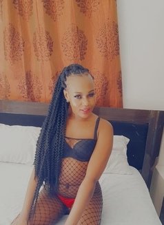 Serene - escort in Nairobi Photo 2 of 3