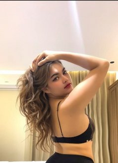 Serene - masseuse in Jeddah Photo 6 of 7