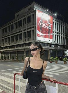Serfina - Transsexual escort in Manila Photo 2 of 9