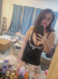 Serin - puta in Muscat Photo 5 of 8