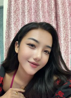 Serine Dion - Transsexual escort in Bangalore Photo 4 of 7