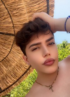 Serkan 🇹🇷 - Male escort in İstanbul Photo 7 of 9