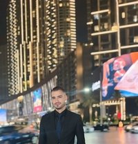 Serpent - Acompañantes masculino in Dubai