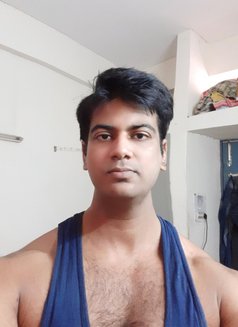 Servendra Chaudhary - Acompañantes masculino in New Delhi Photo 3 of 12