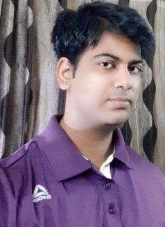 Servendra Chaudhary - Acompañantes masculino in New Delhi Photo 6 of 12