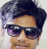 Servendra69 - Acompañantes masculino in New Delhi