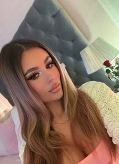 Service at Home - escort in Riyadh Photo 1 of 3