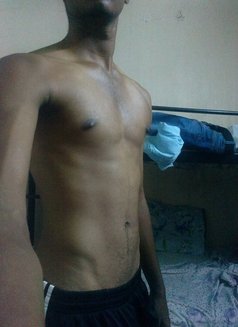 Service for Ladies - Male escort in Sharjah Photo 1 of 2