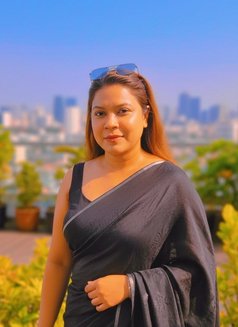 Service - puta in Lucknow Photo 3 of 3