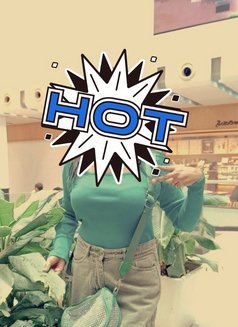 Service - escort in Pune Photo 1 of 2