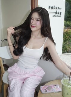 Service Selvia - escort in Jakarta Photo 4 of 5