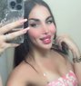 Sese alali - Transsexual escort in Beirut Photo 9 of 12