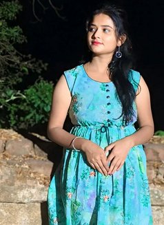 Sesha - escort in Hyderabad Photo 1 of 1