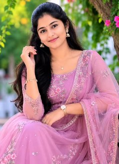 Sesha - escort in Hyderabad Photo 1 of 1