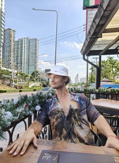 Sesssssxxx - Male escort in Pattaya Photo 1 of 8