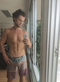 Sesssssxxx - Male escort in Pattaya Photo 4 of 8