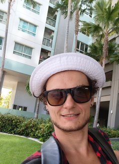 Sesssssxxx - Male escort in Pattaya Photo 5 of 8