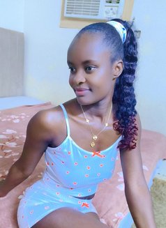 Sessy - masseuse in Riyadh Photo 6 of 8