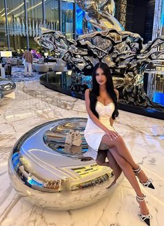 Setti - escort in Riyadh Photo 1 of 4