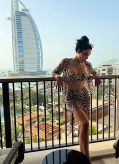 Sevda azarbaycan - puta in Riyadh Photo 6 of 9
