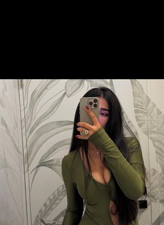 sevda - escort in Riyadh Photo 5 of 9
