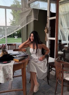 sevda - escort in Riyadh Photo 8 of 9