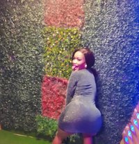 Seven - escort in Nairobi