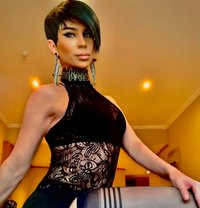 Seville Xxl - Transsexual escort in Dubai