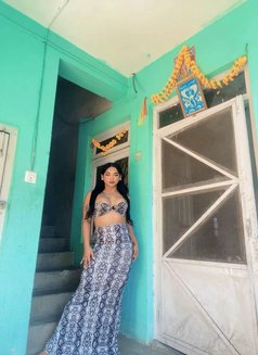 Sewani Karki - Dominadora transexual in Kathmandu Photo 5 of 7