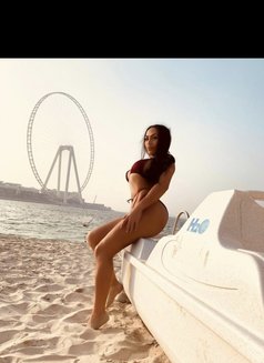 Sex Bomb in Dubai Shemale - Acompañantes transexual in Dubai Photo 2 of 4