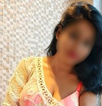 Sex chat&cam session#real meet - escort in Hyderabad Photo 1 of 4