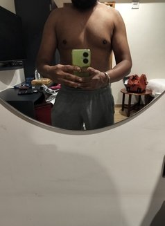 Sex Cravings ,Telegram @Passionislove - Acompañante masculino in Mumbai Photo 3 of 3