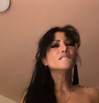 Sex hungry MILF available - escort in Dubai