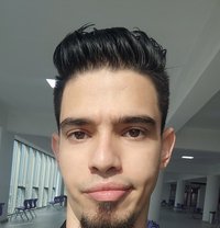 Sex Machine Boy - Male adult performer in Muscat