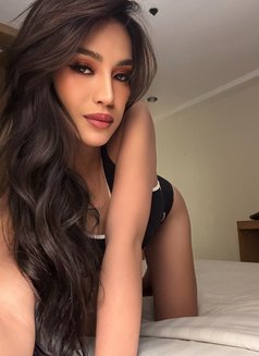 Sex Machine( fully functional) - Transsexual escort in Makati City Photo 28 of 28