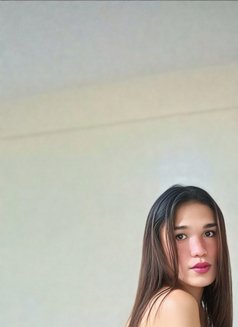 SEX on Cam/MEET - Transsexual escort in Manila Photo 6 of 6